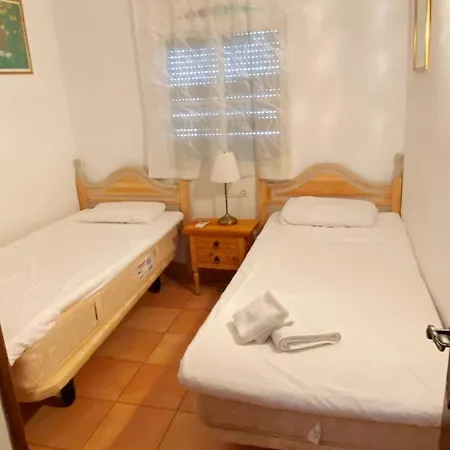 Apartment Over Torrecilla Beach Promenade *