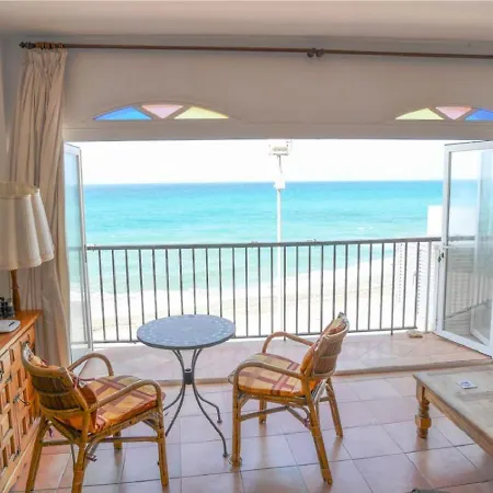 Apartment Over Torrecilla Beach Promenade Nerja